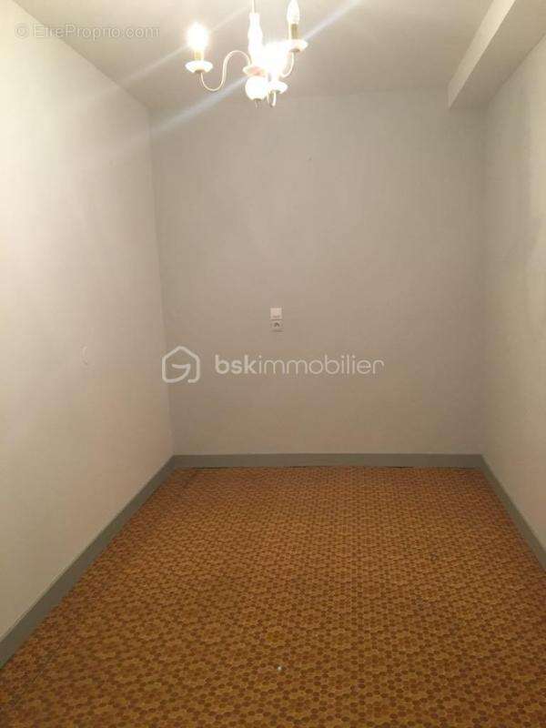 Maison à LIMALONGES