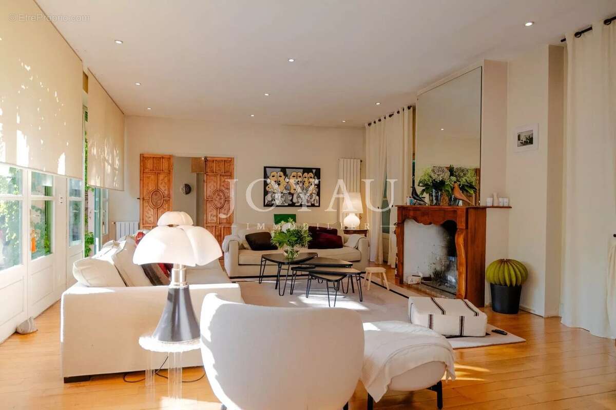 Maison à MONTRABE