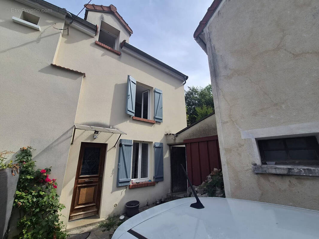 Maison à LA FERTE-SOUS-JOUARRE