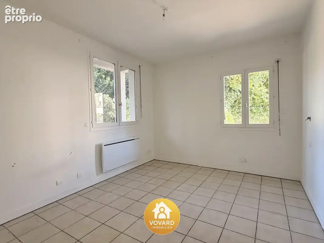 Pavillon de 152 m2 - 5 Chambres à 7 min de la gare - photo 18