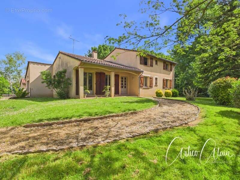 Maison à VILLEFRANCHE-DE-LAURAGAIS