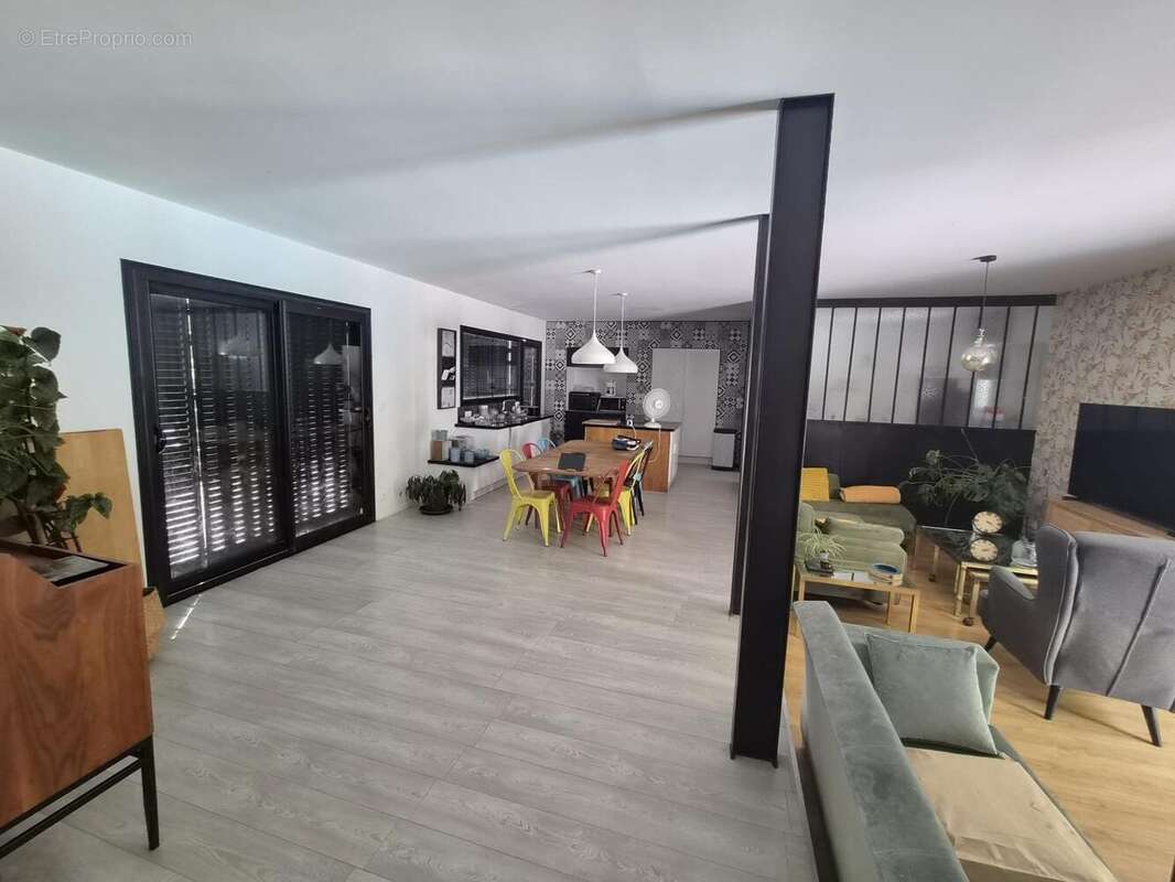 Photo 2 - Maison à MONTAMISE