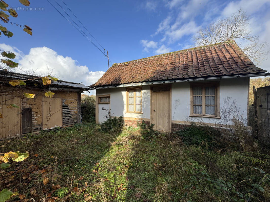 Maison à MOYENNEVILLE
