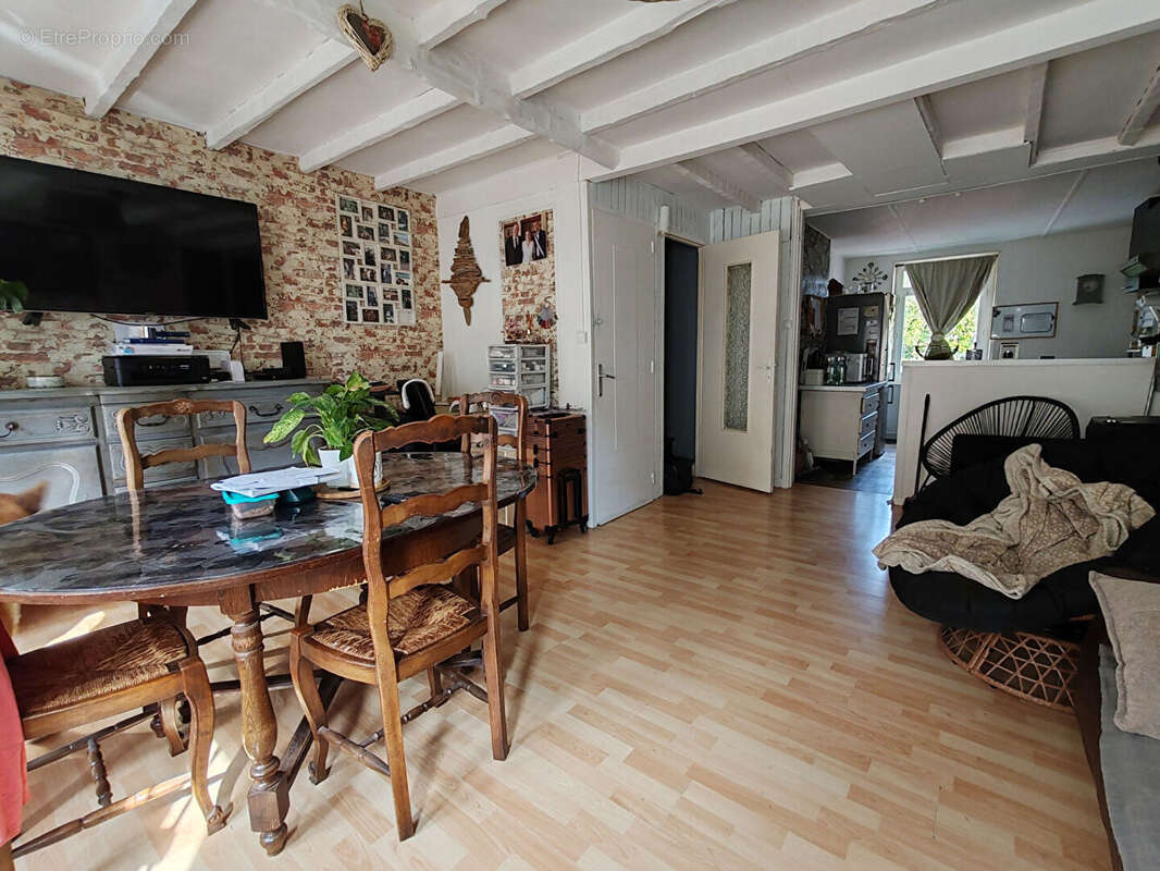 Appartement à GUINES