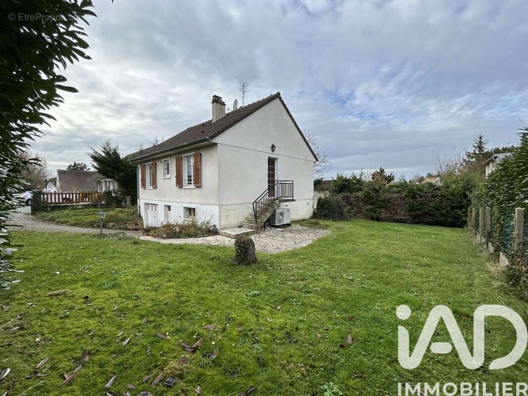 Photo 2 - Maison à CONDE-SAINTE-LIBIAIRE