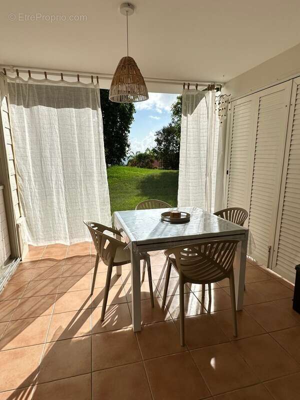 Appartement à SAINTE-ANNE