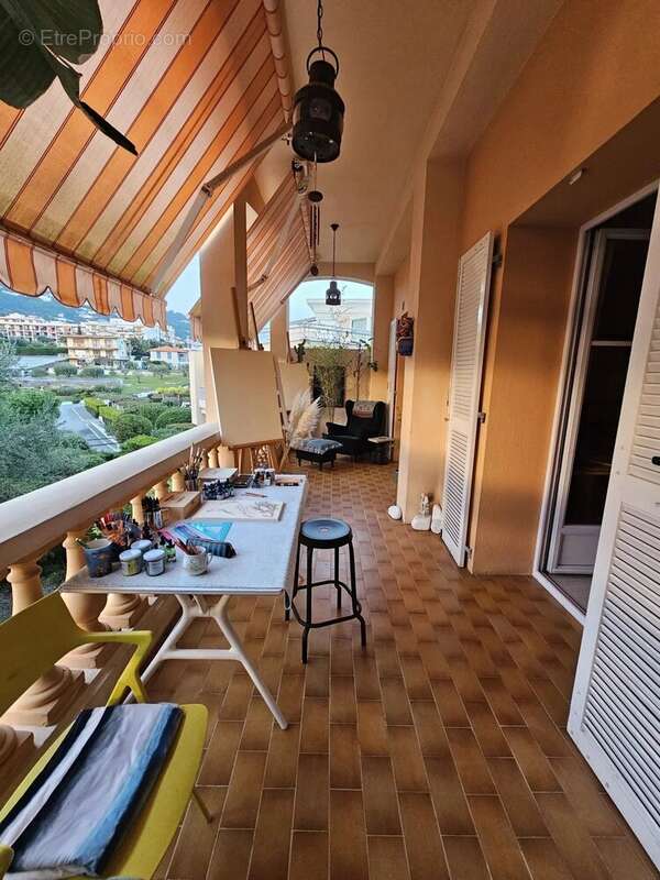 Appartement à ROQUEBRUNE-CAP-MARTIN