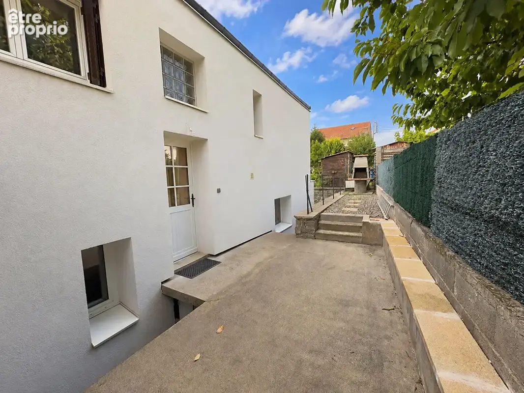 La Glacière, Maison 100m2, T5, garage terrasse. - photo 2