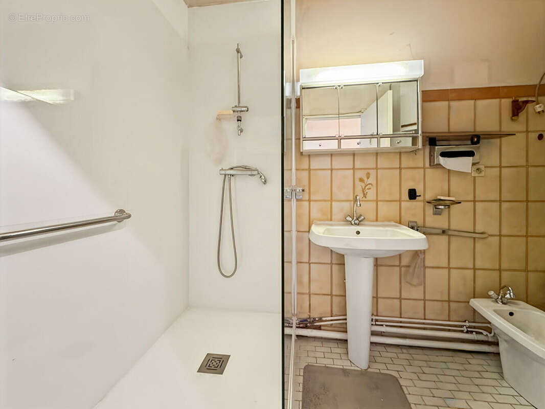 Appartement 67m² à bordeaux - photo 8