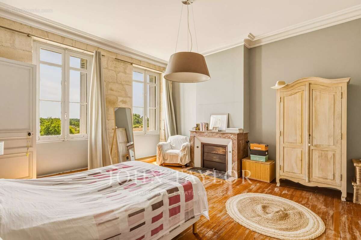 Maison à BORDEAUX