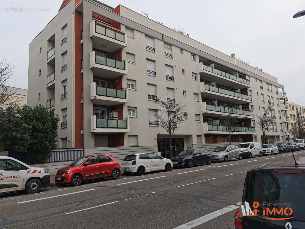 Appartement à VENISSIEUX