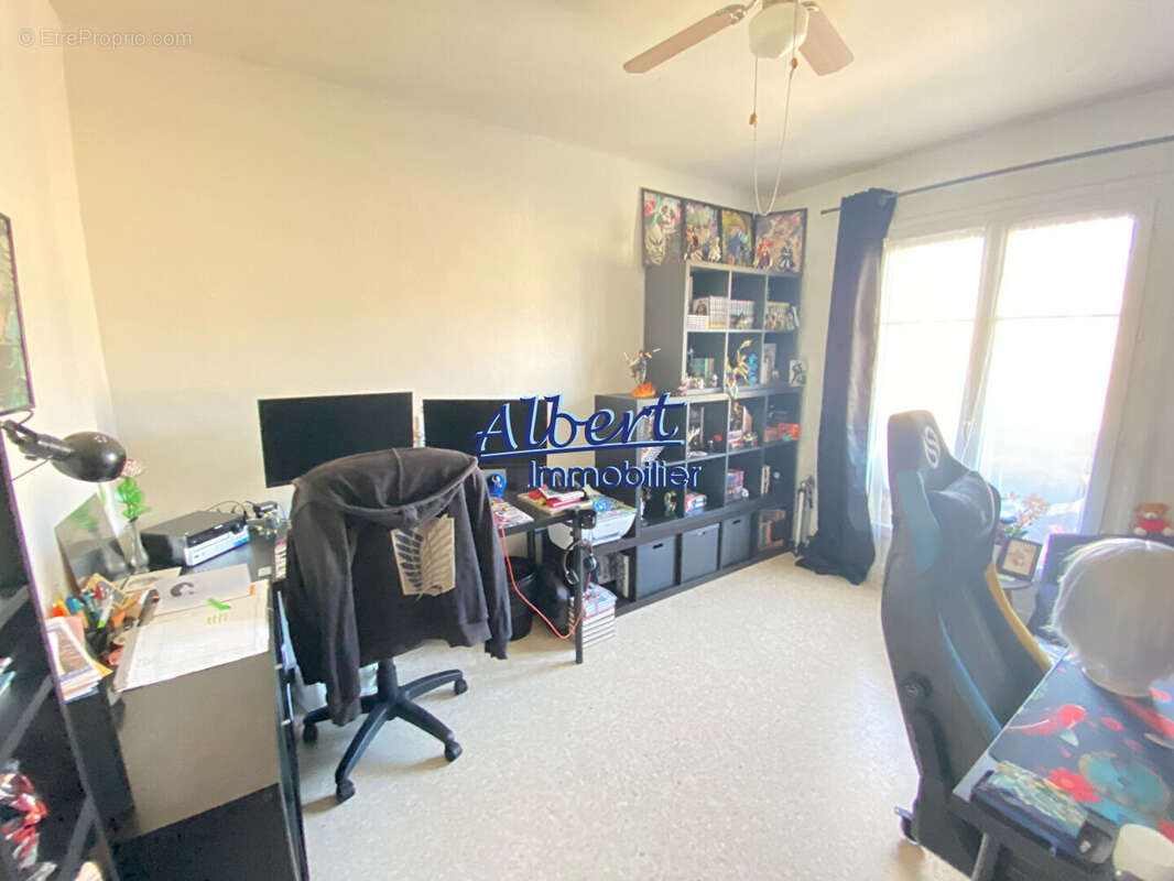 Appartement à OLLIOULES