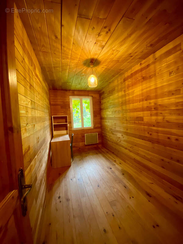 Sous compromis - Maison en pierres 160 m2 dans un environnement préservé avec vue ! - photo 9