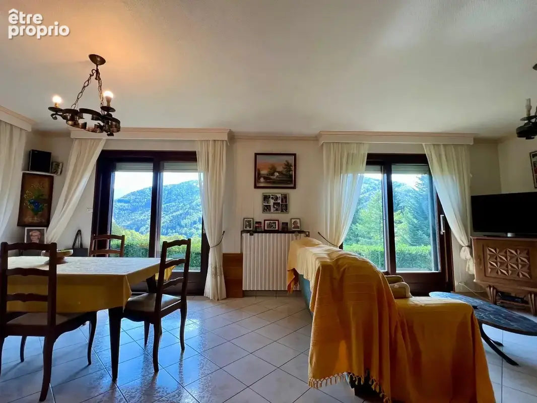 LE CHÂTELARD - Maison des années 70 avec belle vue - photo 8