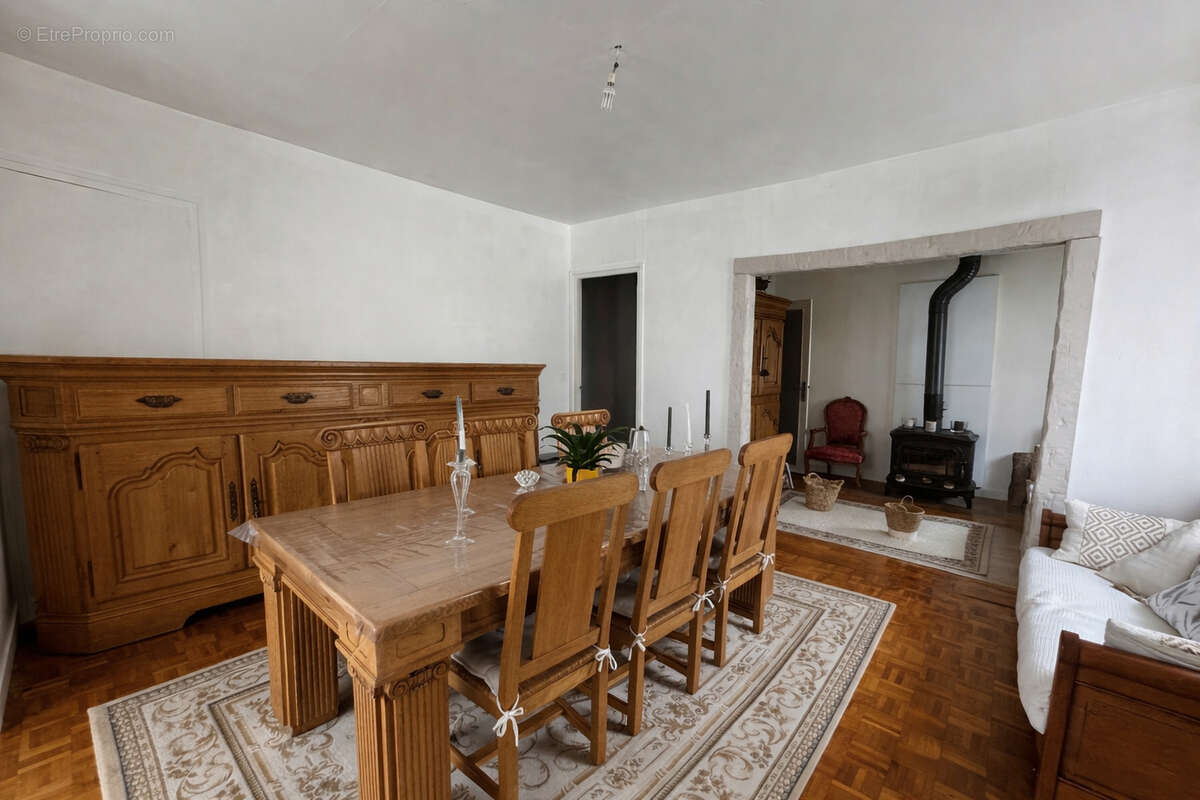 Maison à ORRY-LA-VILLE