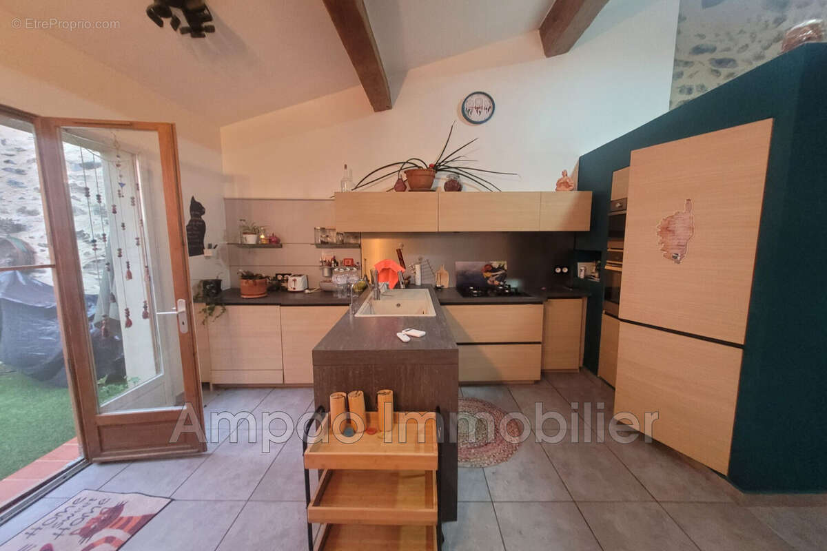 Maison à BOULETERNERE