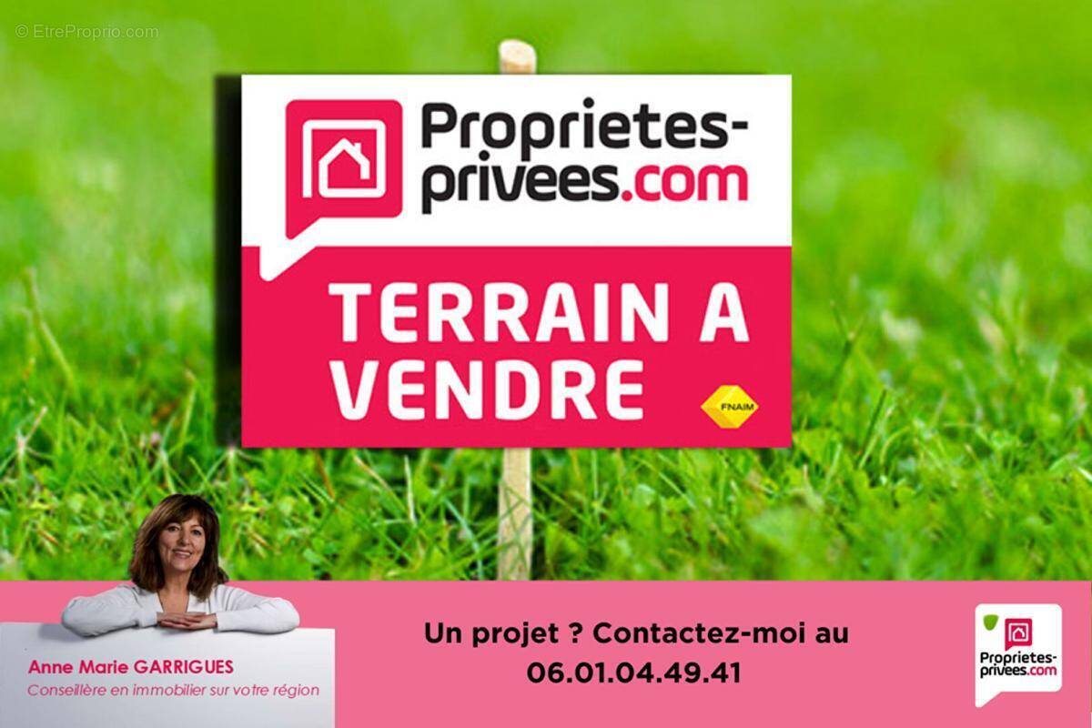Terrain à SAINT-PRIEST