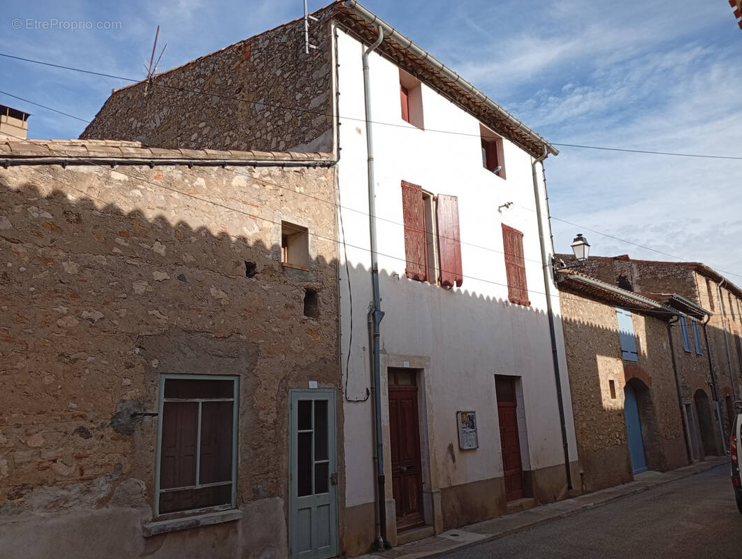 Maison à PAZIOLS