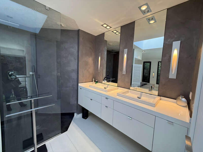 Maison à SAINT-RAPHAEL