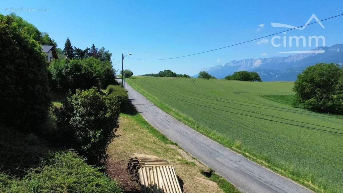 Terrain à bâtir 800 m² - photo 3
