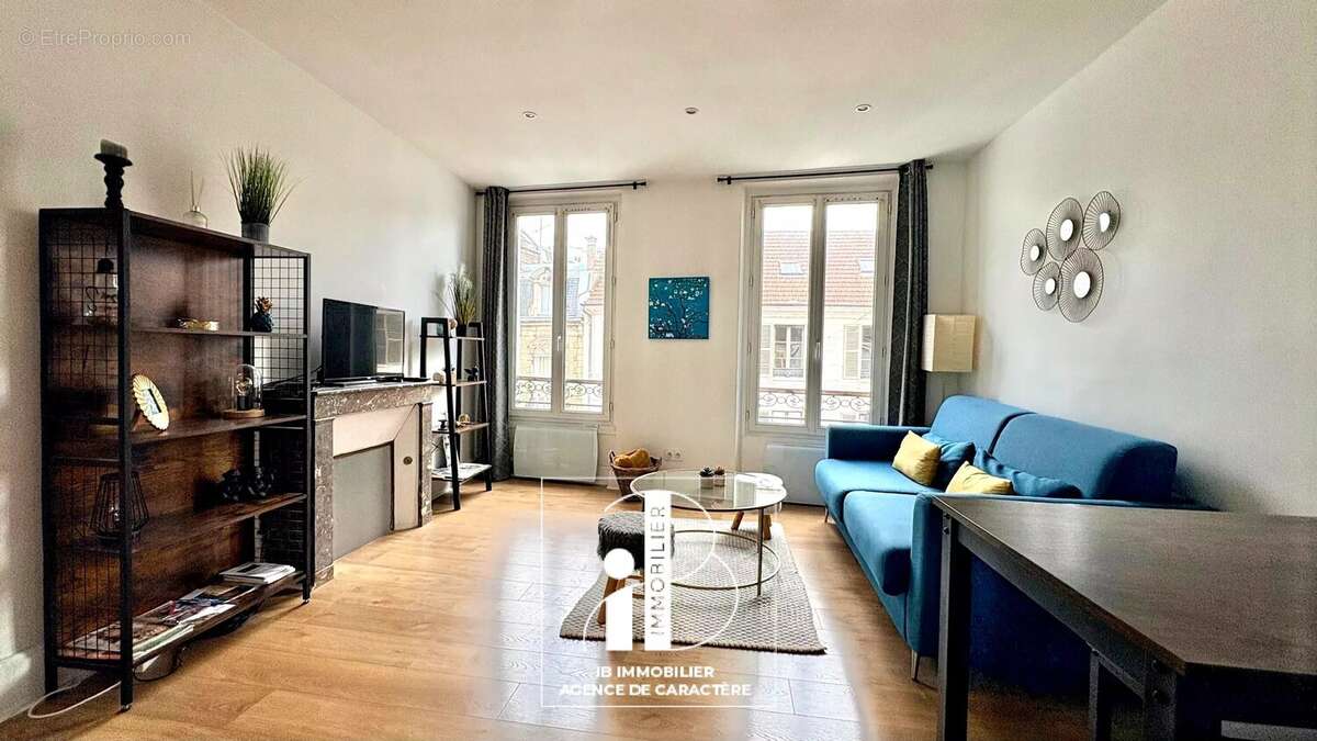 Appartement à FONTAINEBLEAU