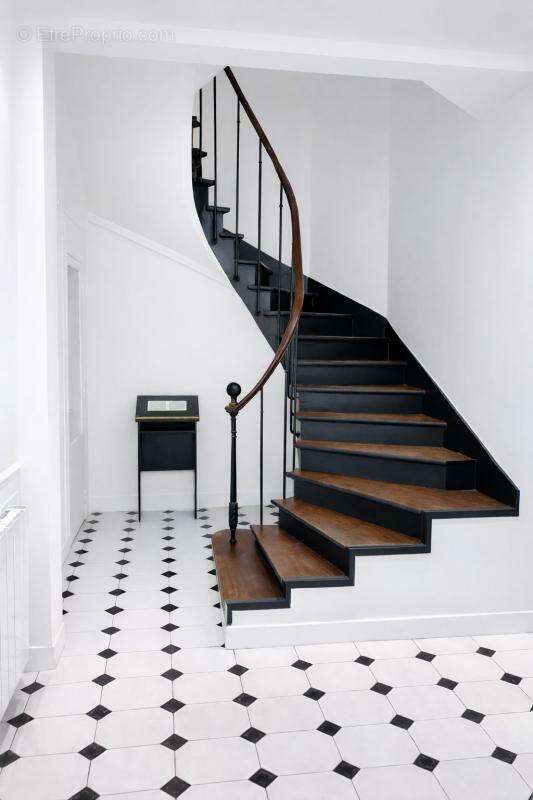 Maison à SAINT-MAUR-DES-FOSSES