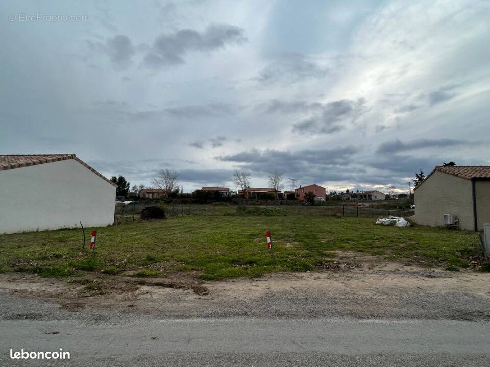 Terrain à CASTELNAU-D'AUDE