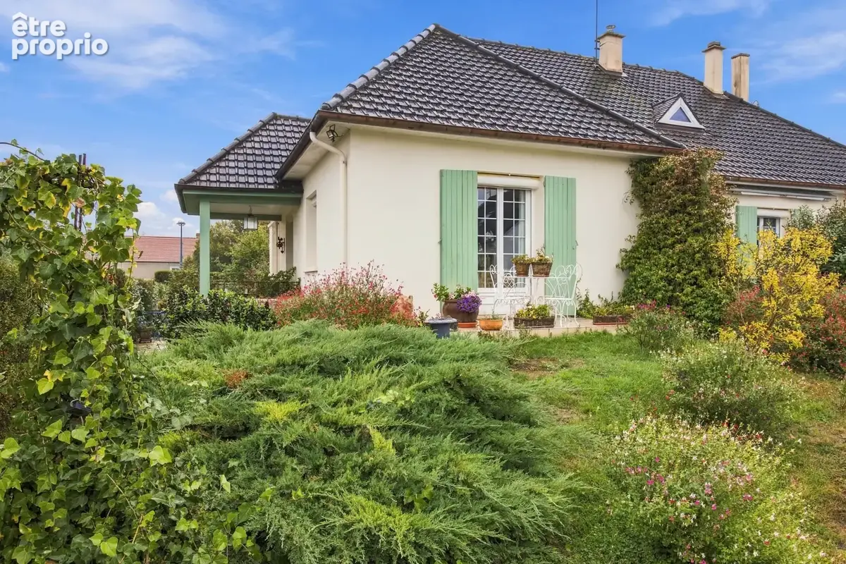 Maison à FRENOUVILLE