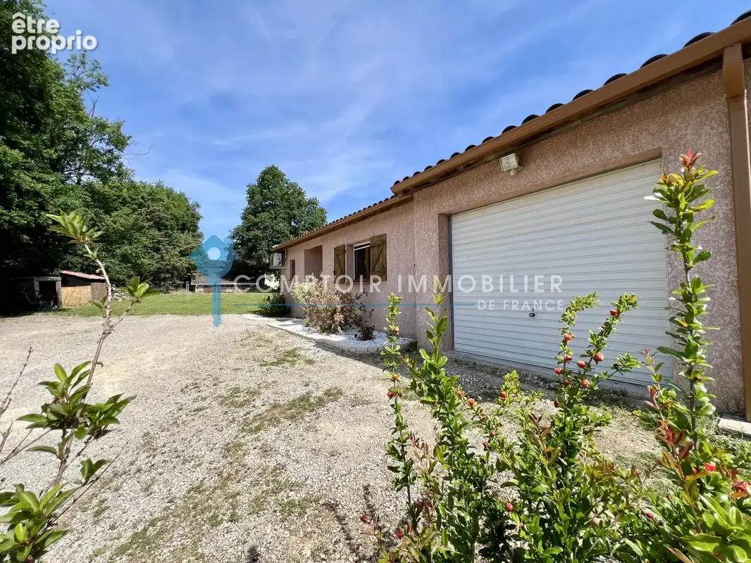 Maison familiale de 2006  4 chambres  Terrain 1082 m2  Aucun vis?à?vis - photo 15