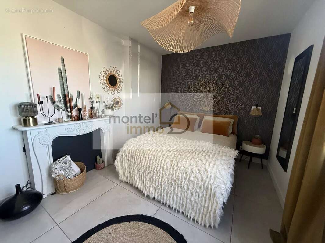 Maison à MONTELIMAR