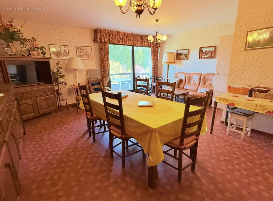 Appartement à ESPALION