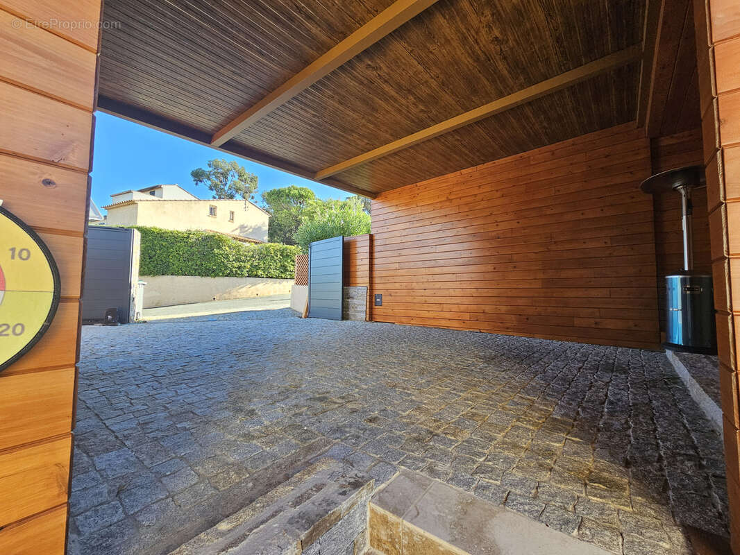 Maison à SAINTE-MAXIME