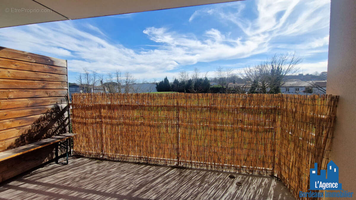 Exclusivite ! eysines - vigean - appartement t3 de 56m² - 1er étage - terrasse 7.50m² - parking - vendu vide !! sébastien baudot - photo 6