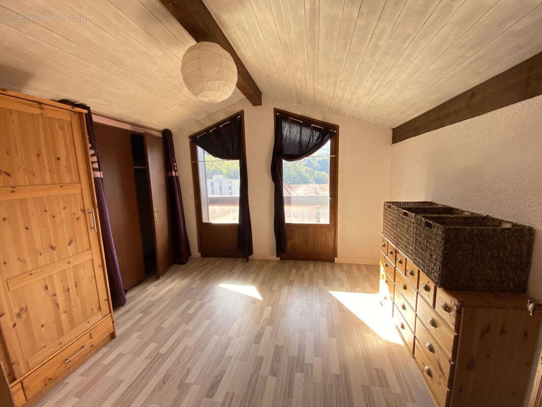 Appartement à SAINT-GERVAIS-LES-BAINS