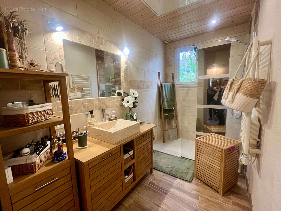 Maison à SAINT-JUST-LUZAC