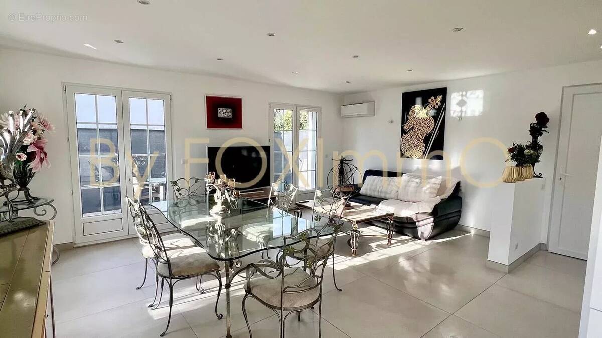 Maison à LA COLLE-SUR-LOUP