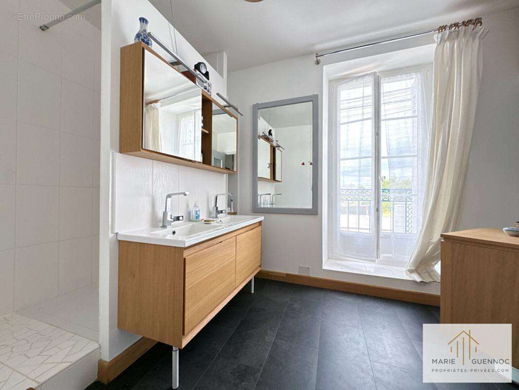 Maison de ville secteur Zola à Nantes 8 pièce(s) 179 m2 avec garage et jardin - photo 9