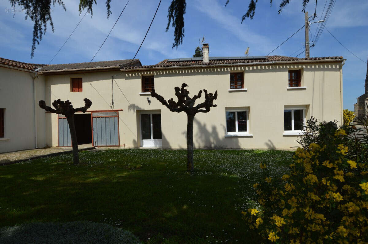 Maison à LEVIGNAC-DE-GUYENNE