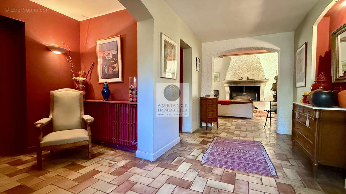 Maison en campagne dans un cadre verdoyant - photo 7