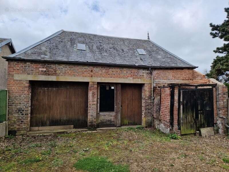Maison à LA FEUILLIE