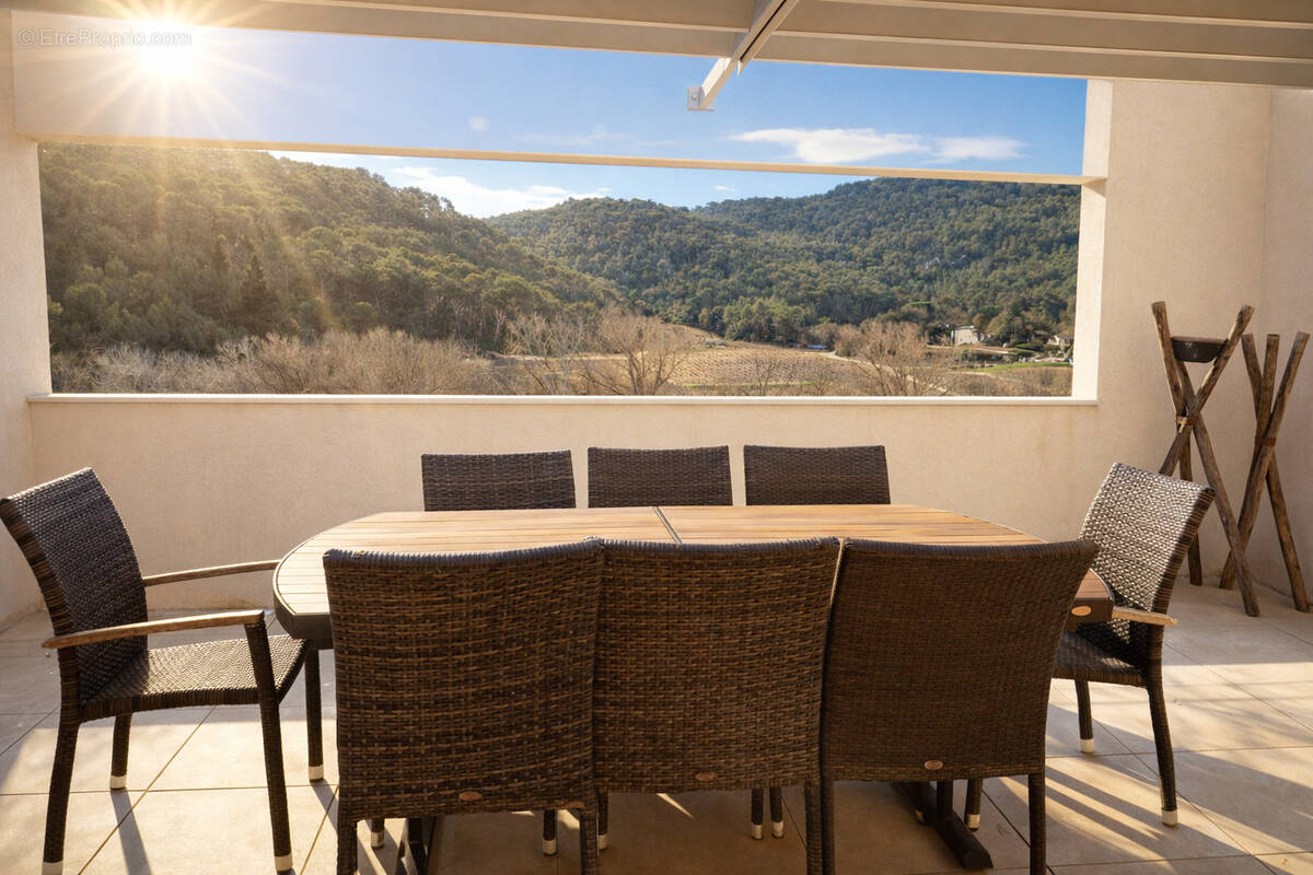 Appartement à LE THOLONET