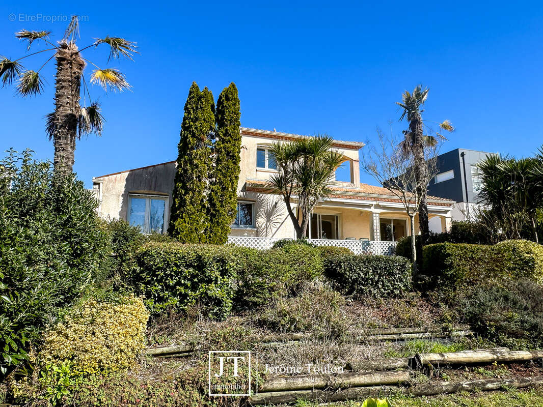Maison à SAINT-PALAIS-SUR-MER