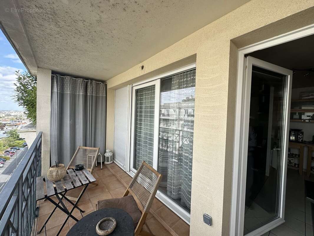 Appartement à CHATILLON