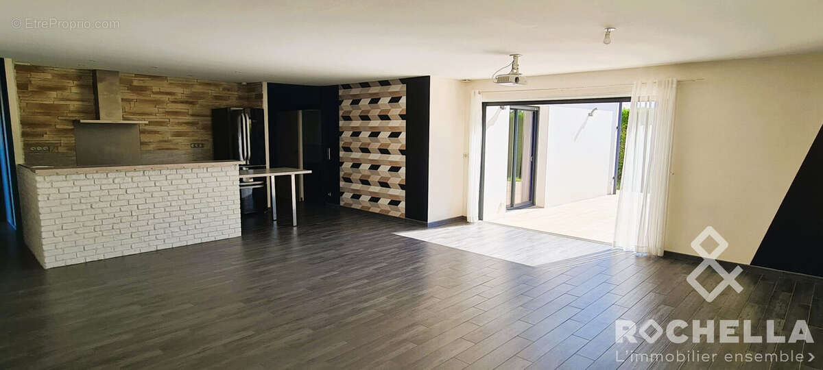 Maison à NUAILLE-D'AUNIS