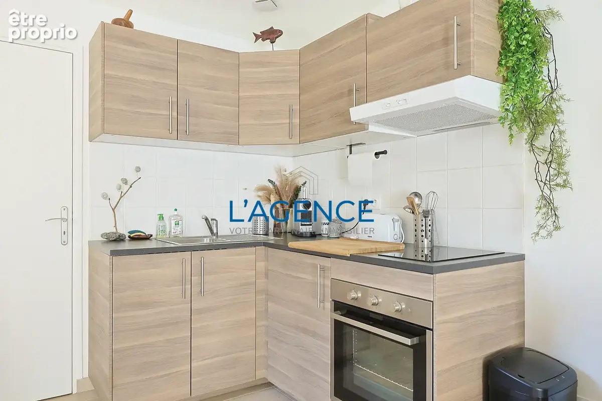 Hyères proche centre villa de charme 120m2 sur 1100m2 de terrain à voir au plus vite. - photo 16