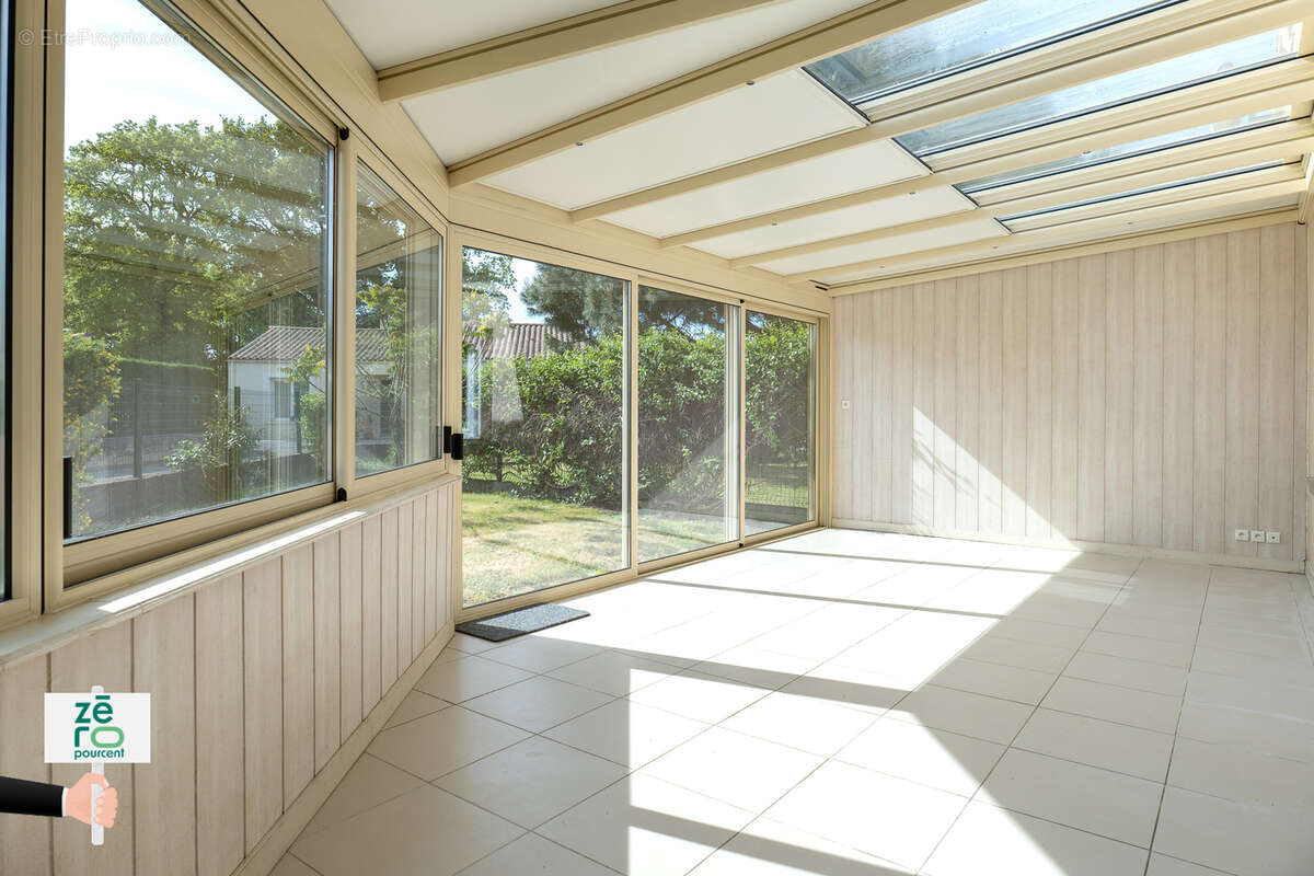 Maison à MONTAIGU