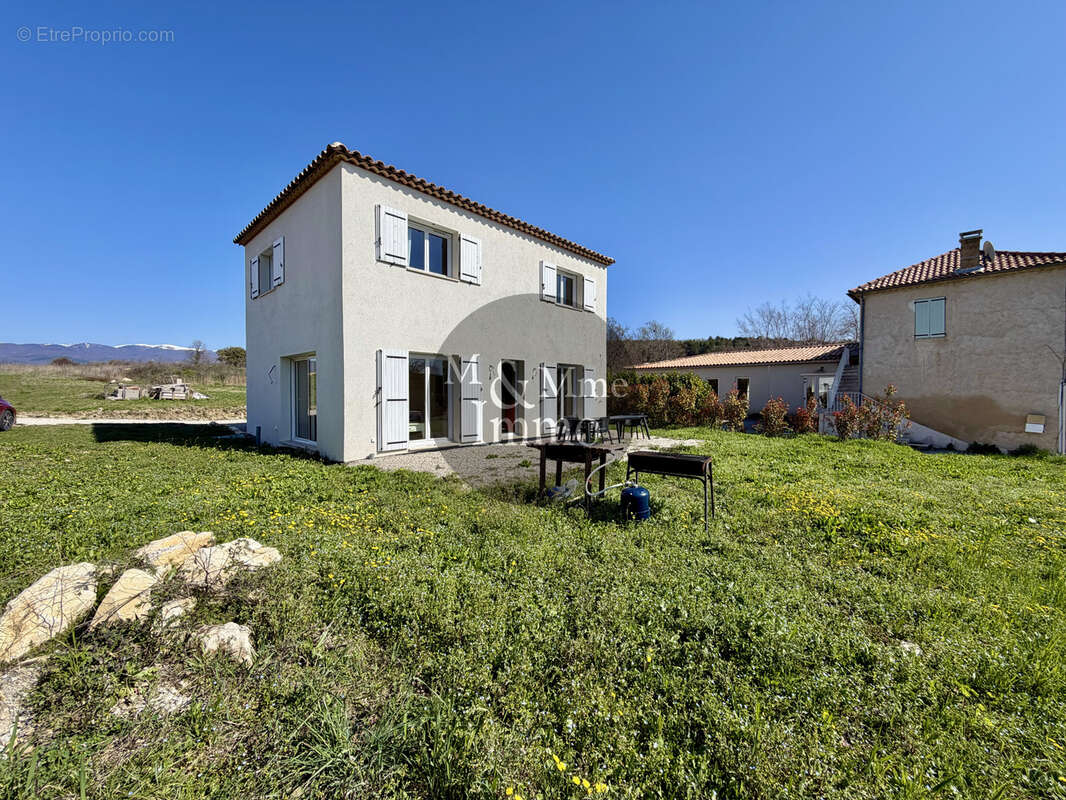 Maison à FORCALQUIER