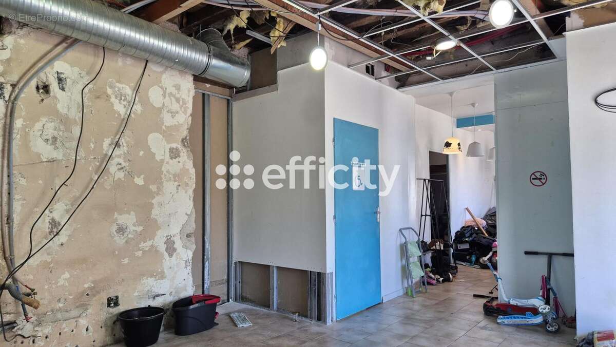 Maison 203 m² à Baule  - photo 13
