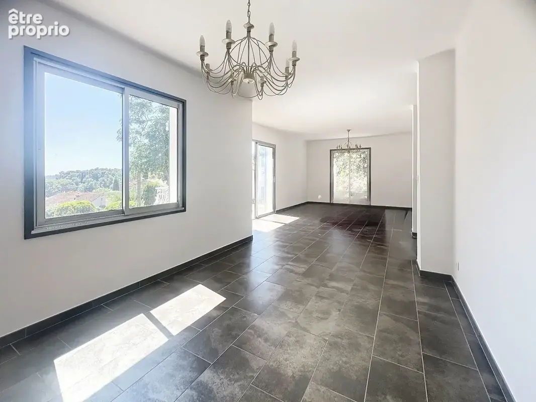 Maison 5 pièces 129 m² à vendre à La Garde (83130) - photo 7