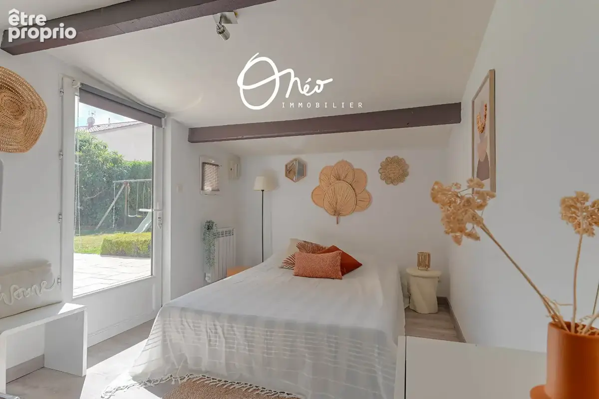 Corbas - Maison familiale 5 pièces 122m² - PISCINE - photo 14